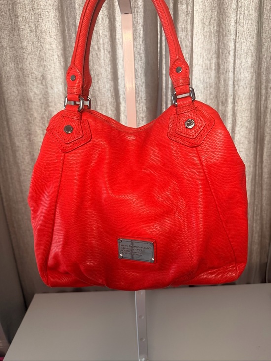 Marc Jacobs Handbags - Marc Jacobs Red Leather Handbag